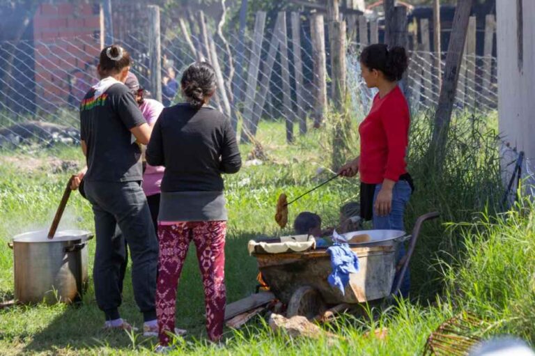 LA INDIGENCIA AVANZA  El Chaco de Zdero, la tercera provincia con más empleo informal del país