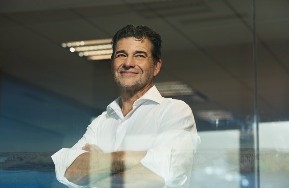 Galuccio sacude el mercado: compró los campos de Petronas y se convierte en la primera productora de petróleo privada