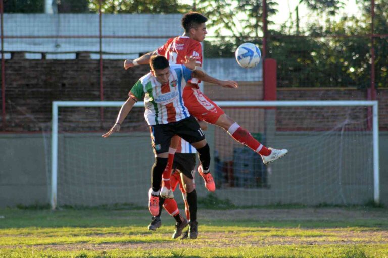 Liga Chaqueña Estudiantes ganó y quedó como único líder