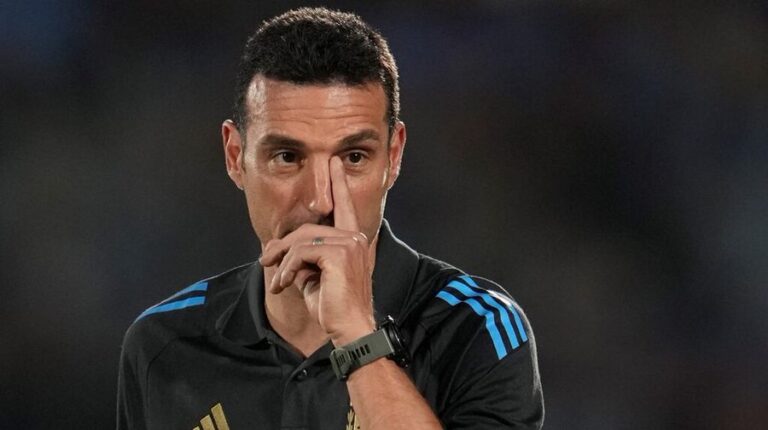 Ni Messi ni Cristiano: Scaloni sorprendió con su top 3 de los mejores futbolistas de la actualidad
