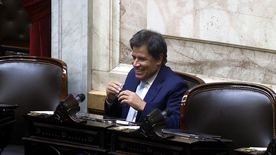 Manes apuesta a sumar al radicalismo del interior de la provincia y cree que la boleta única lo beneficia