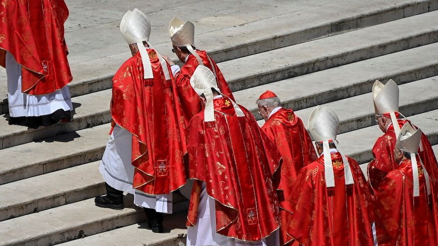 La dura sanción que puede recibir el personal del Vaticano si filtra información del cónclave