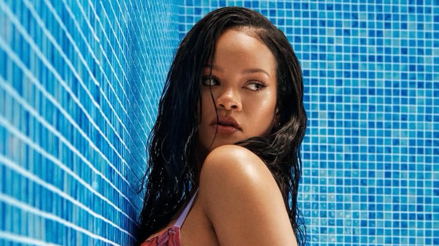 Rihanna hizo un sesión de fotos en lencería antes de anunciar el embarazo: “Jugando a esconder la panza”