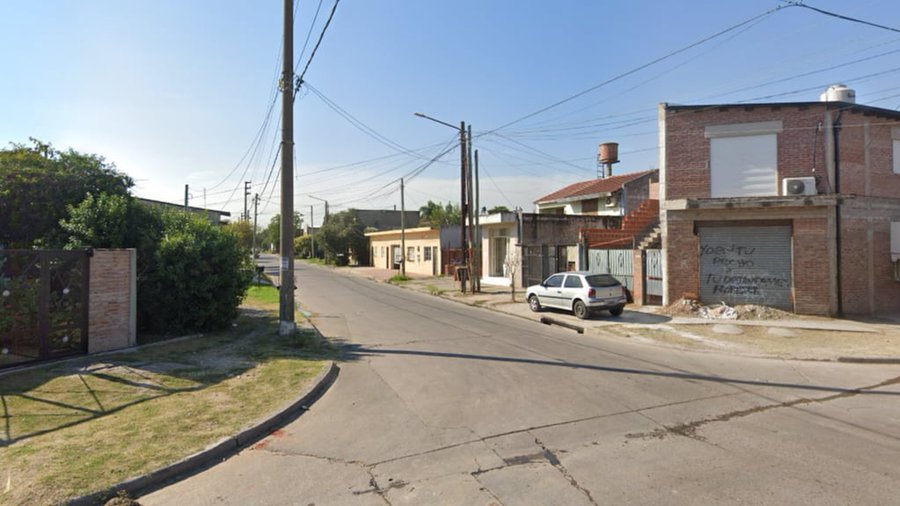 Un jubilado se resistió a un allanamiento en su casa, sacó un arma y murió tras herir a un policía en el pecho