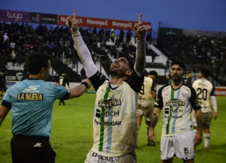 A lo For Ever: triunfazo sobre el final para festejar 112 años de historia
