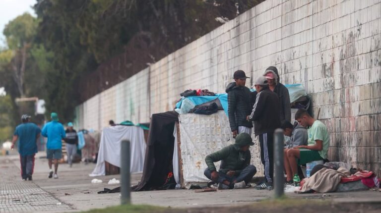 La canasta básica aumentó 1,6% en junio: cuánto necesitó una familia para no ser pobre