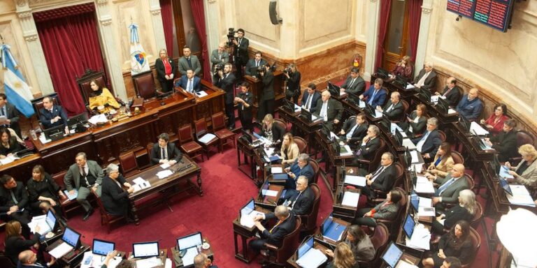 Senado: el oficialismo reconoce una “impericia total” y se prepara para semanas complejas