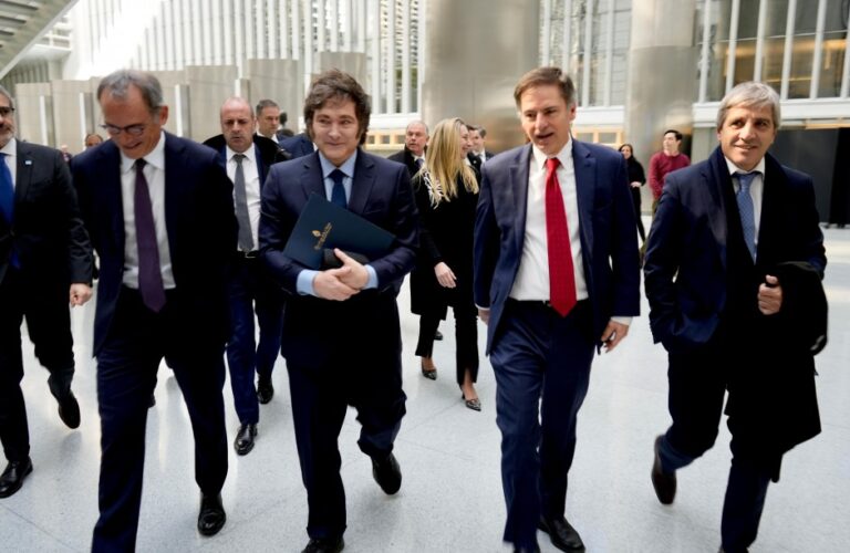 Se va otra funcionaria del FMI crítica del acuerdo con Argentina: “Este naufragio es más fraudulento que el de 2018”