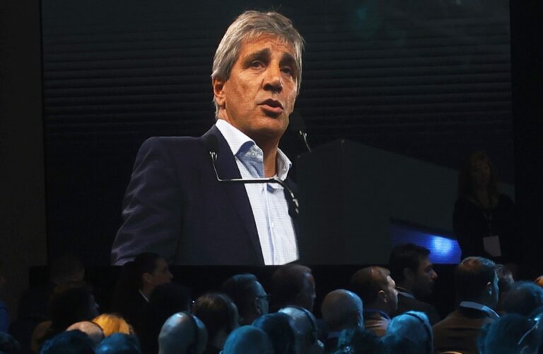 Toto Caputo, el nuevo hombre fuerte del Gobierno