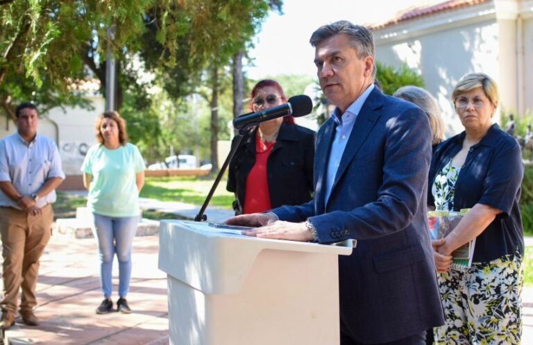 Zdero elige el conflicto: la Justicia ya decidió y ordenó el pago de la cláusula gatillo