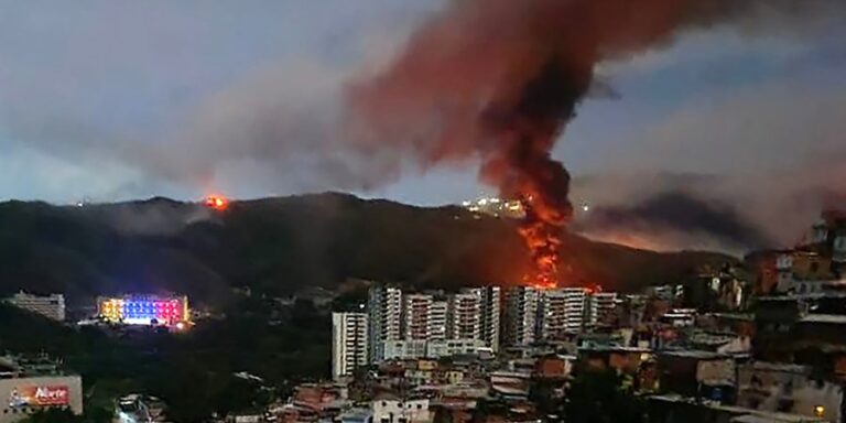 [OPINIÓN] Caracas: disrupción del mando, niebla de guerra y el factor Trump
