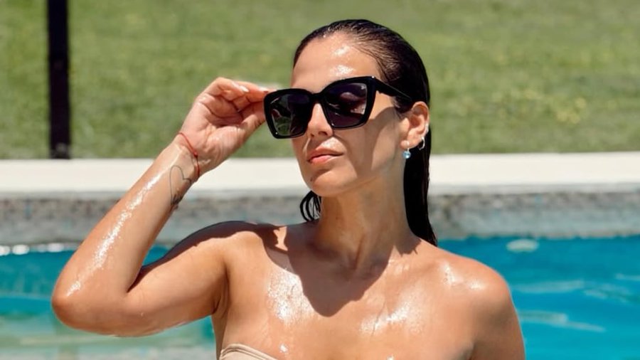 ¿Enteriza o bikini? Para Barbie Vélez, lo importante es que sea animal print