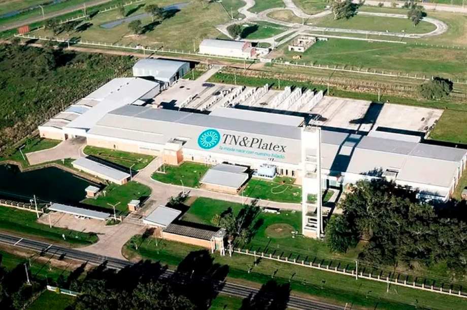 La principal empresa textil de la Argentina cerró una fábrica en Tucumán