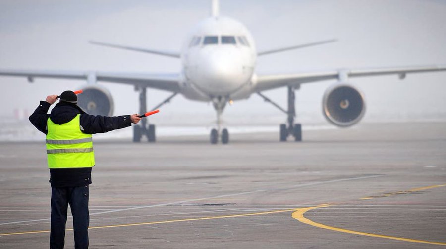 Paro de controladores aéreos: la próxima semana habrá demoras y reprogramaciones de vuelos en todo el país