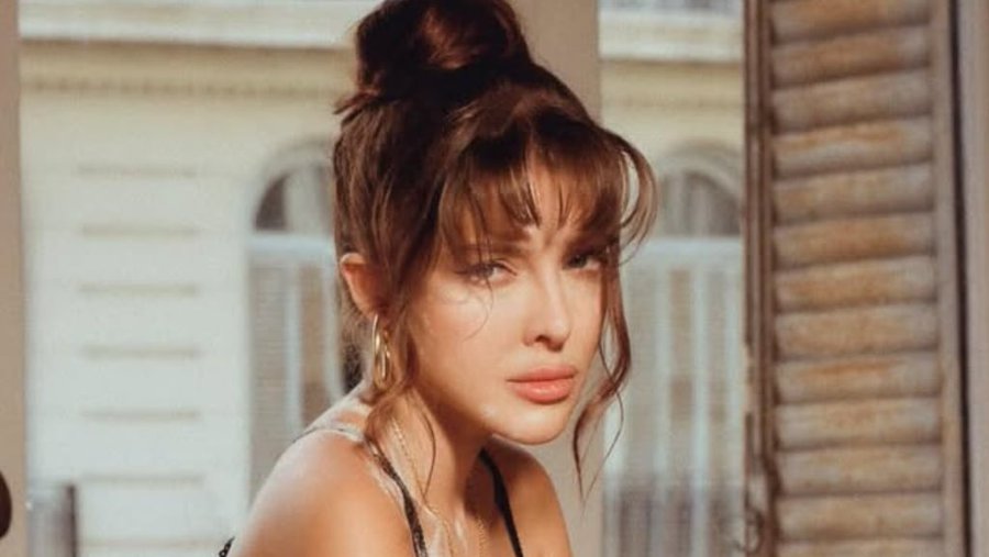 Sofía Gonet volvió al rubio y sorprendió con sus últimos looks: extensiones, estilo Barbie y transparencias