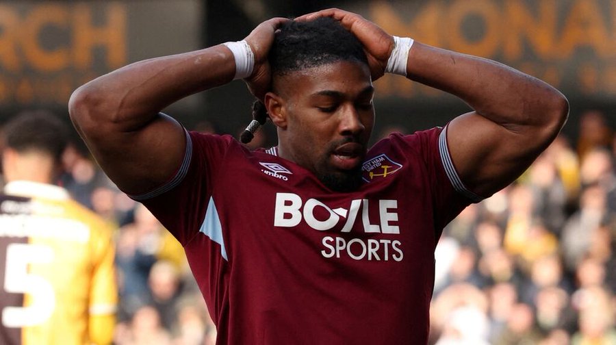 El West Ham tomó un insólita medida para cuidar el físico de Adama Traoré, el futbolista más fuerte del mundo