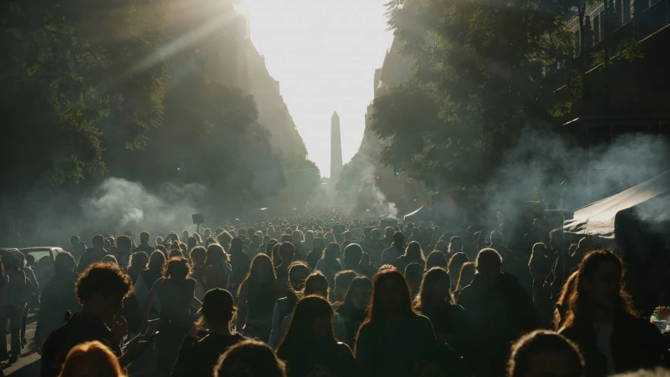 Con otra marcha multitudinaria, las universidades le reclamaron financiamiento al gobierno