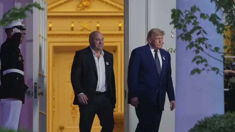 Trump confirma el acuerdo de paz con Irán y se abre el Estrecho de Ormuz